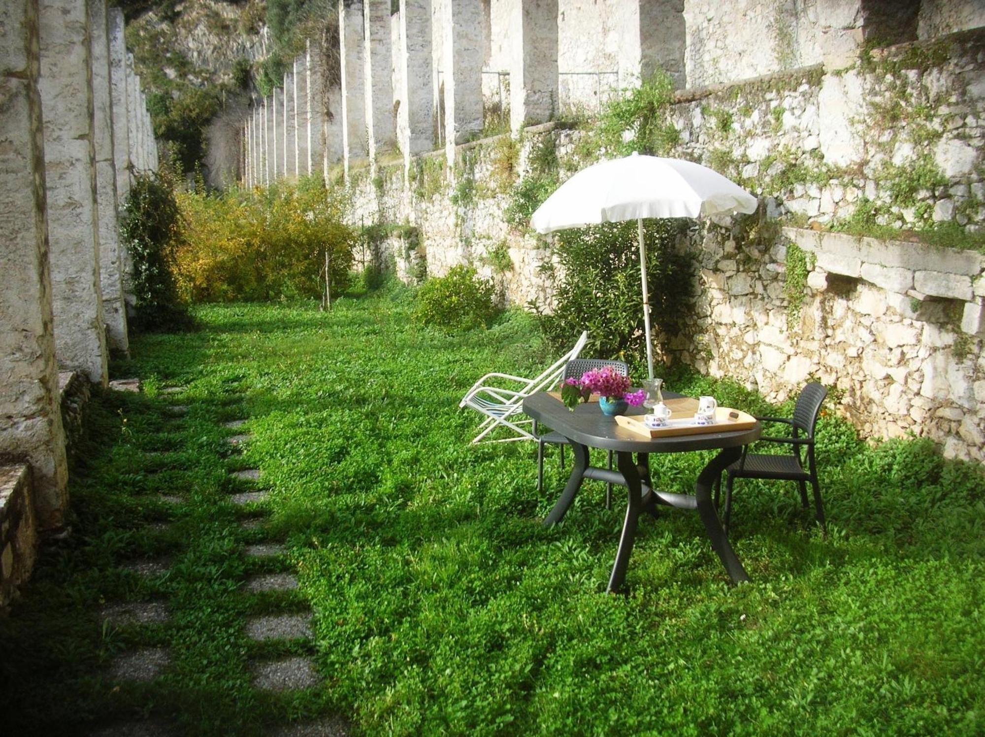 Pra De La Fam B&B Tignale Luaran gambar